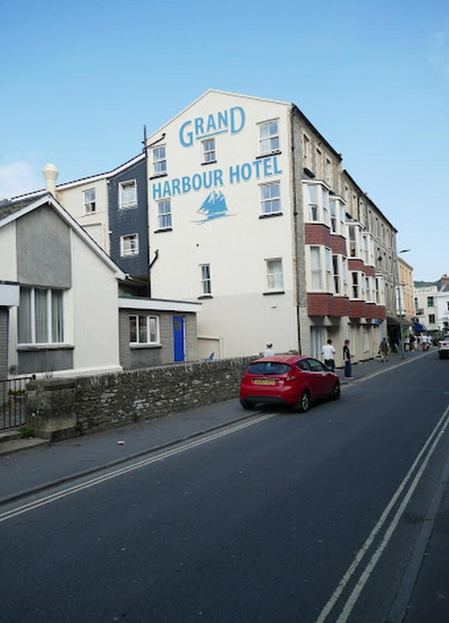 The Grand Harbour Hotel イフラクーム エクステリア 写真